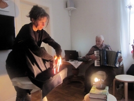 Koffertheaterauftritt Mai 15 in Schweden